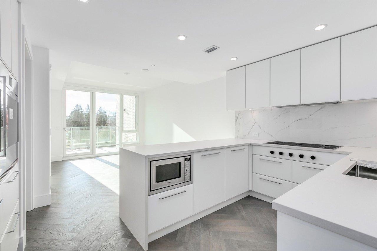 401-4685 Cambie St