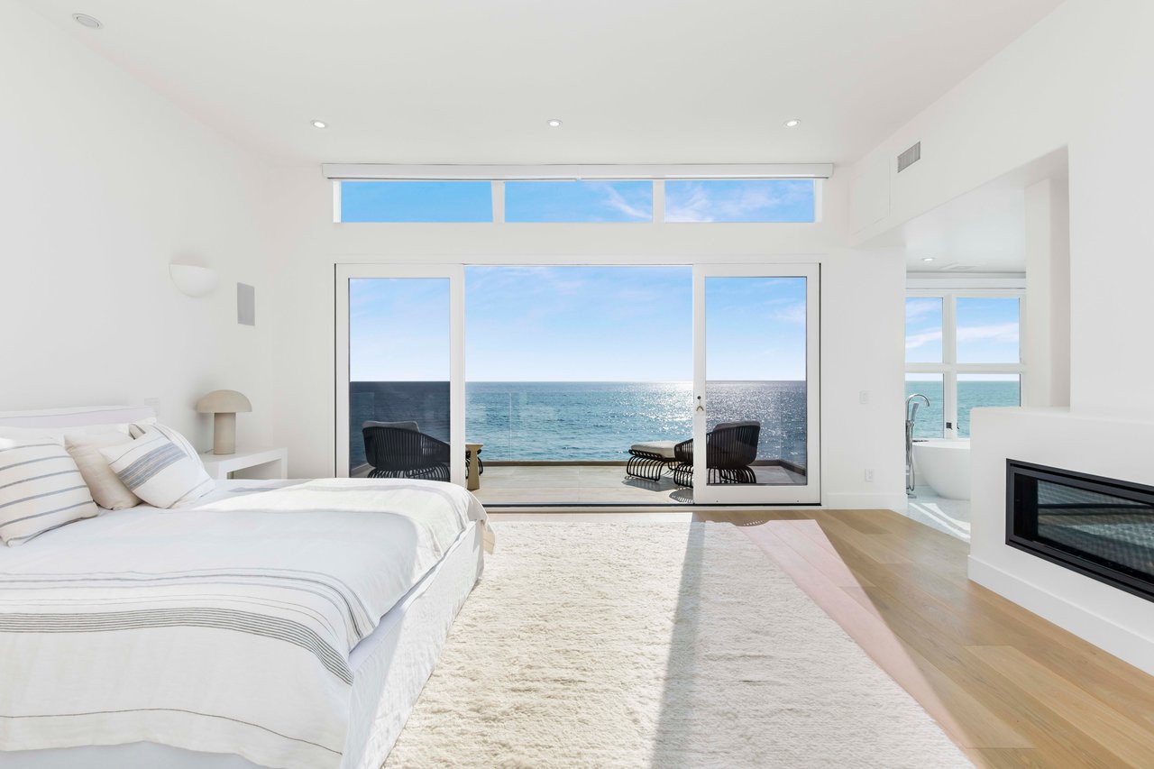 21310 Pacific Coast Highway