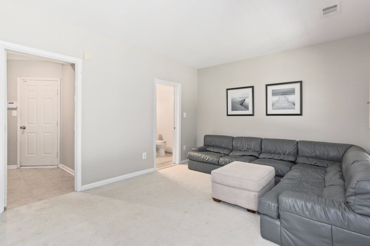 4755 BIDEFORD SQ