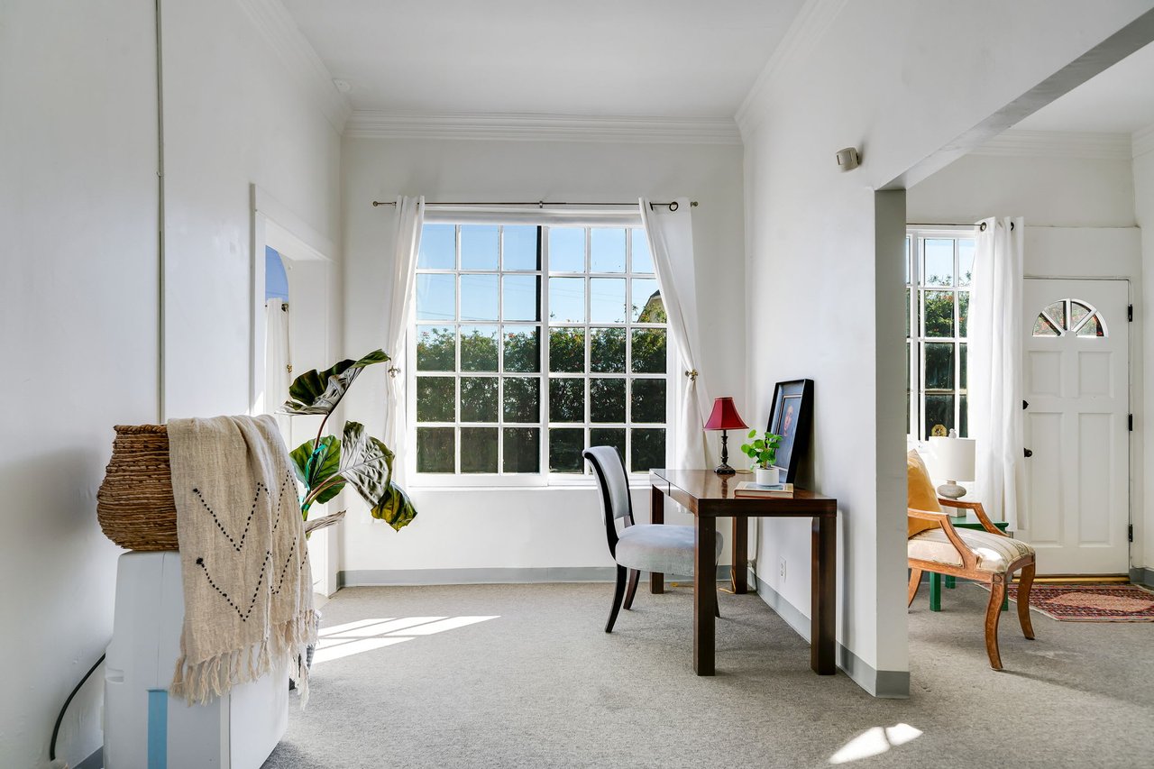 Hollywood Hills Pied de Terre - Another Off Market Sale