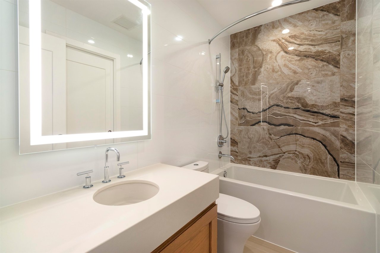 M401-5681 Birney Ave