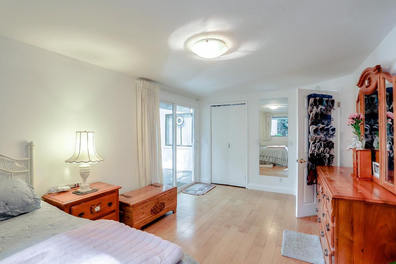 10 Upper Cir