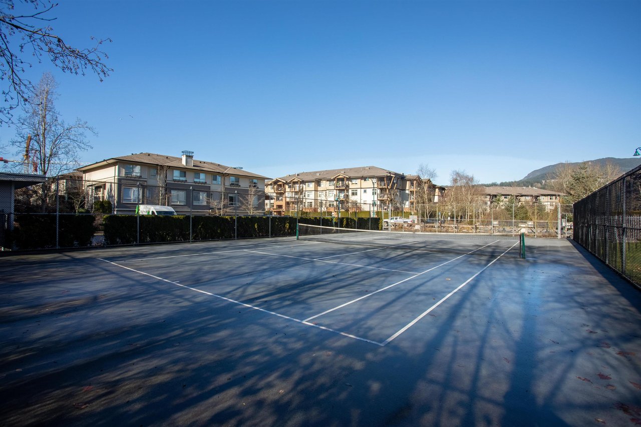 407-200 Klahanie Drive, Port Moody