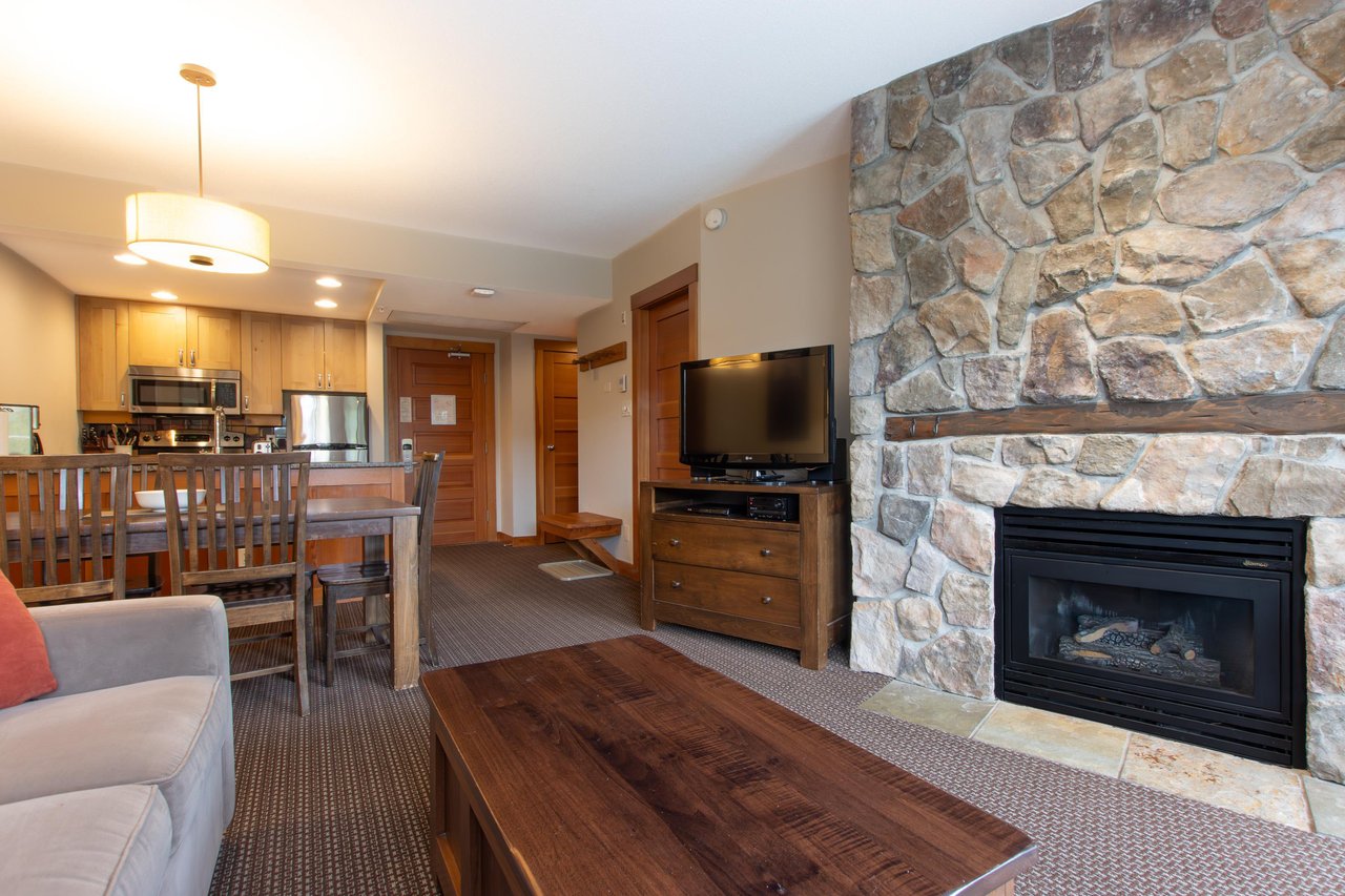 329A-2036 London Ln