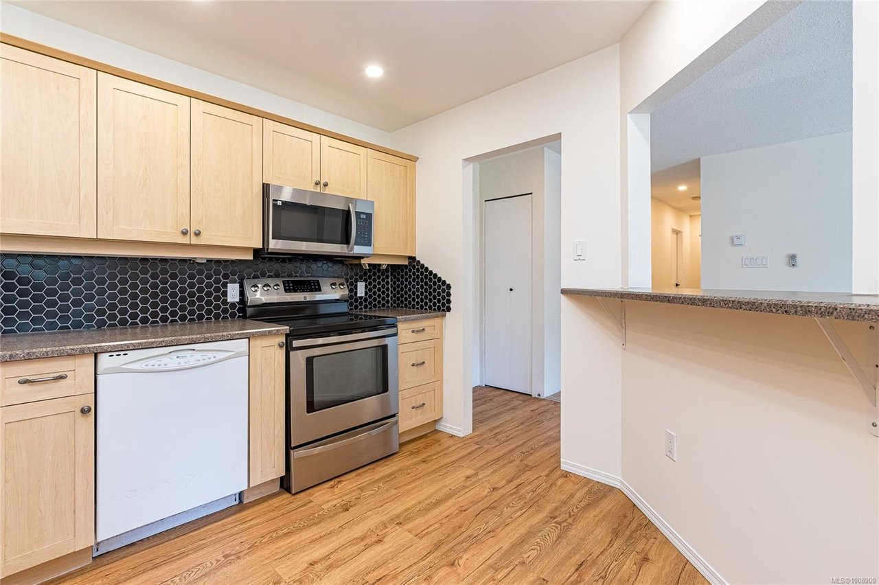 410-71 Gorge Rd