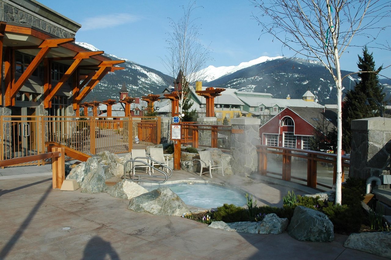 3311-4299 Blackcomb Wy