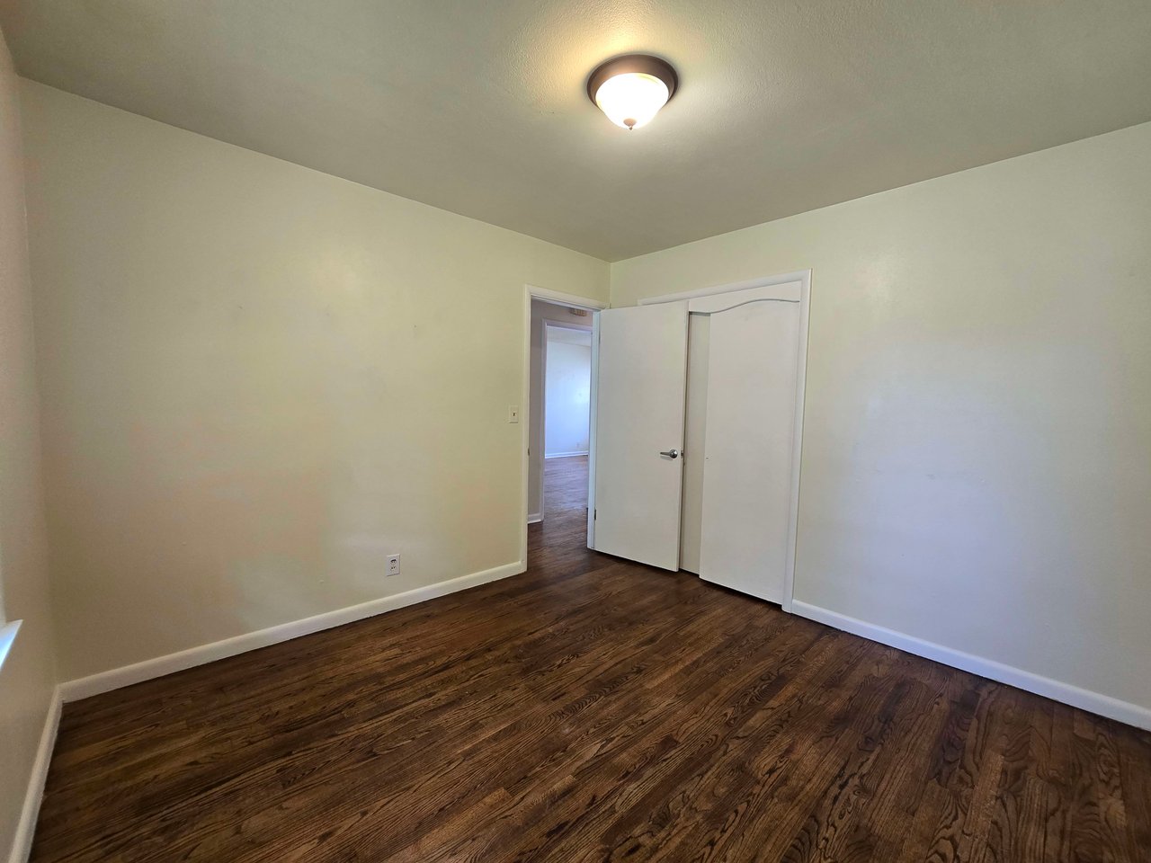 1219 Rose Dr