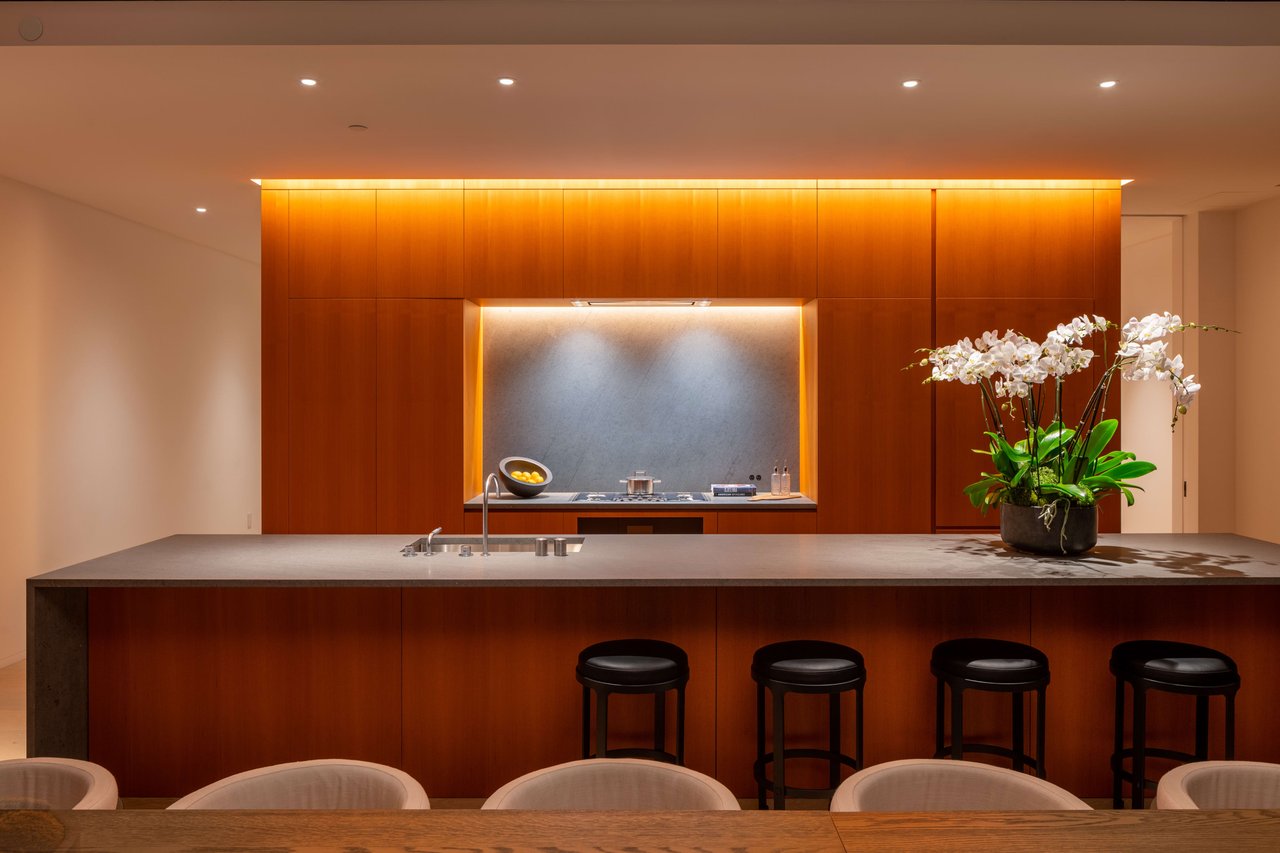 9040 W Sunset Blvd #1104