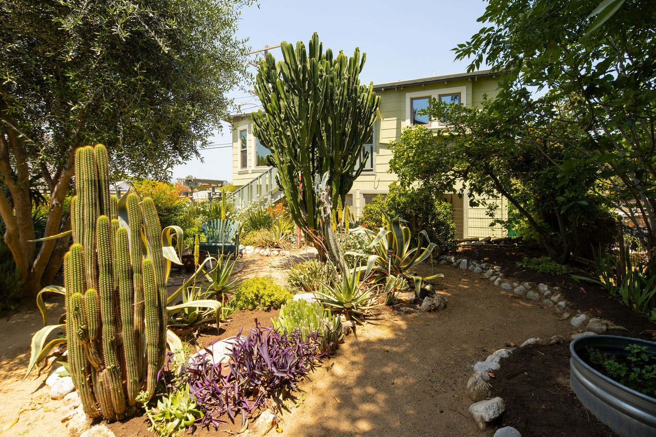 Highland Park Craftsman :: The G.M. Sumner Residence in Highland Park