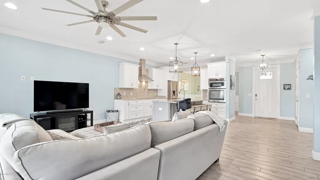 223 WIREGRASS Lane