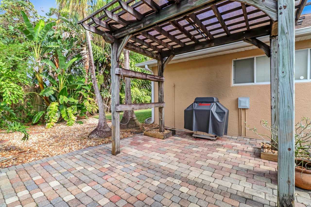10875 Sea Coral Ct