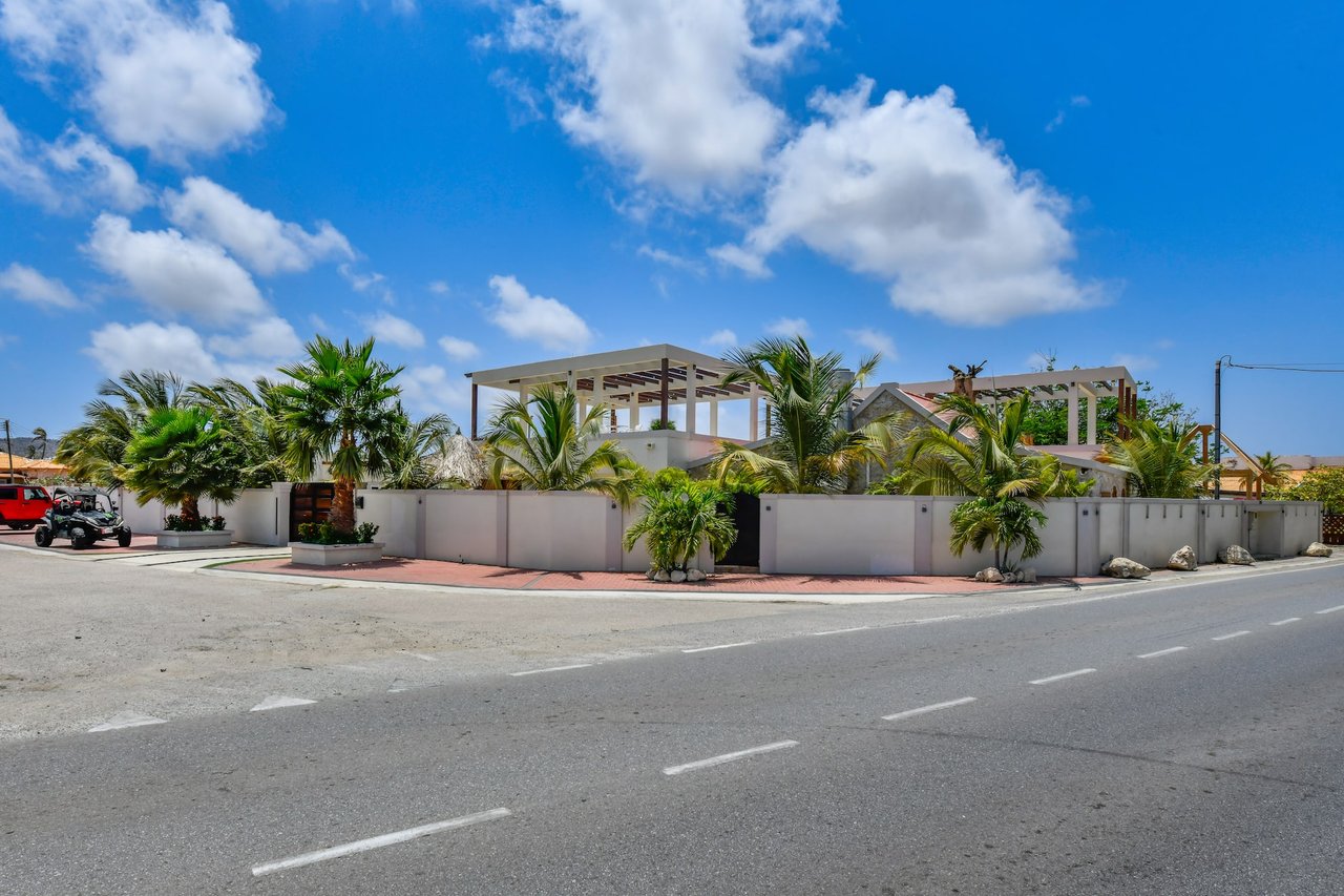 Savaneta Luxury Multi Unit Complex