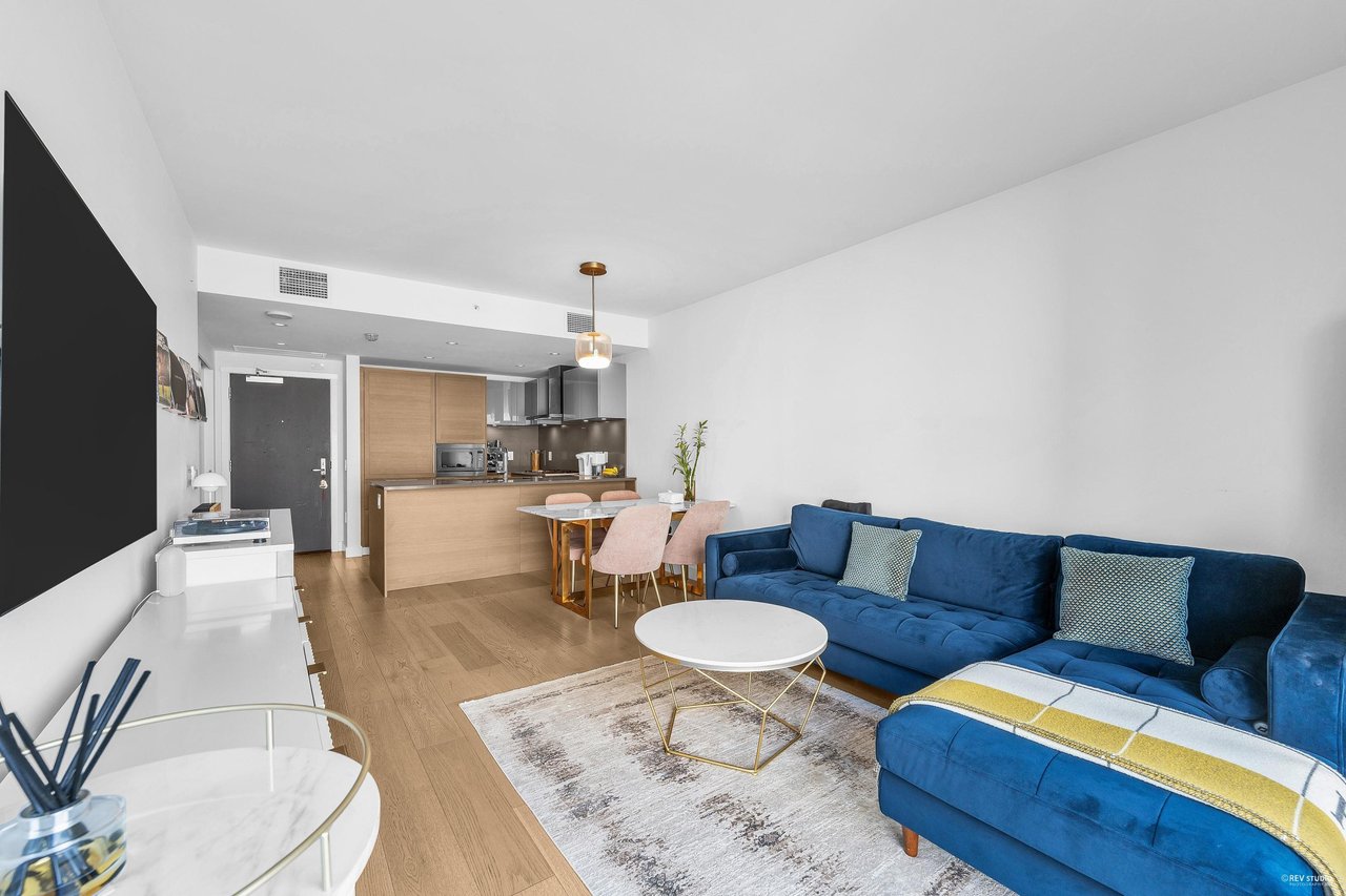 605-1561 W 57th Ave