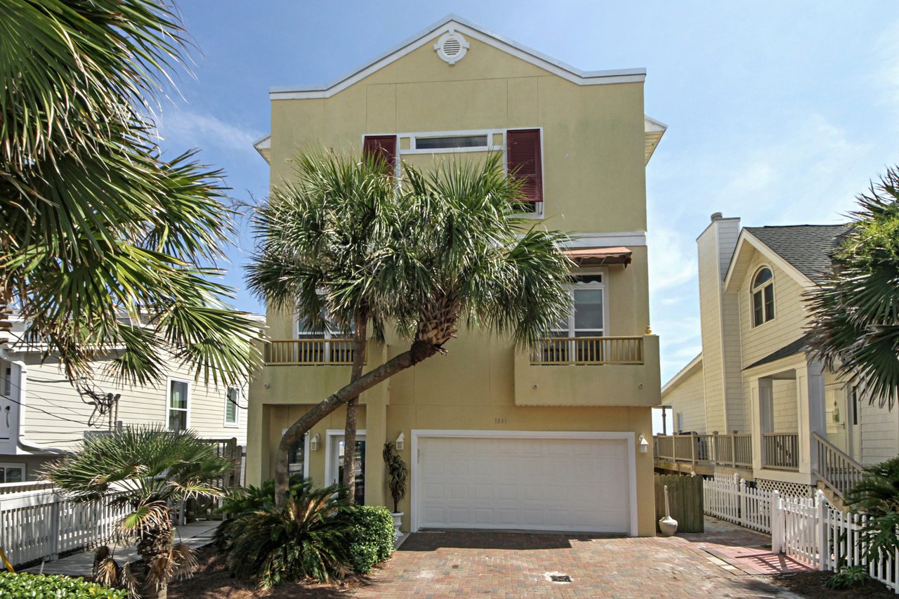 1641 Scenic Gulf Dr