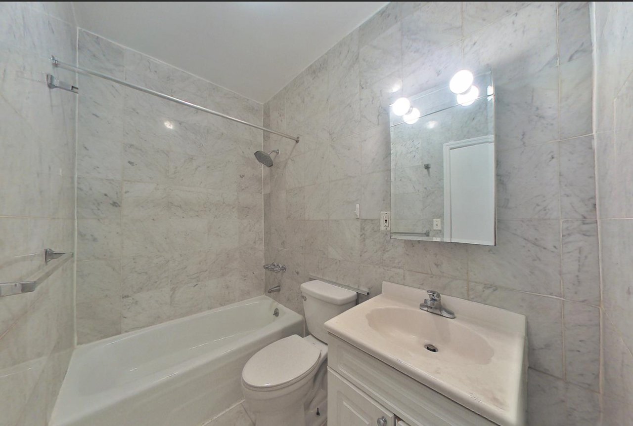 15 West 64th Street, Apt 3-D