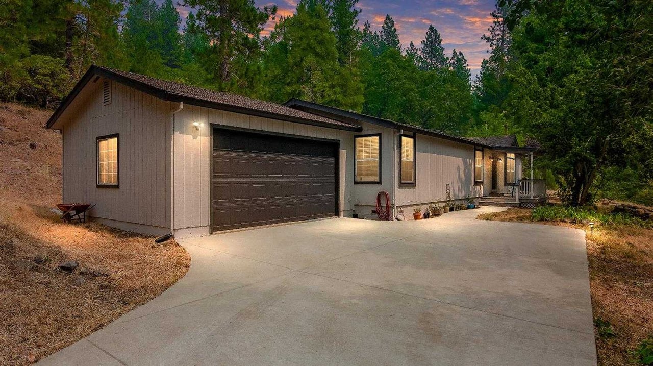 5661 Starkes Grade Road