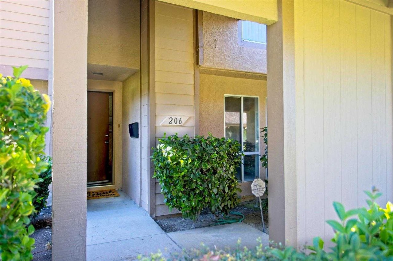 206 Touchstone Place