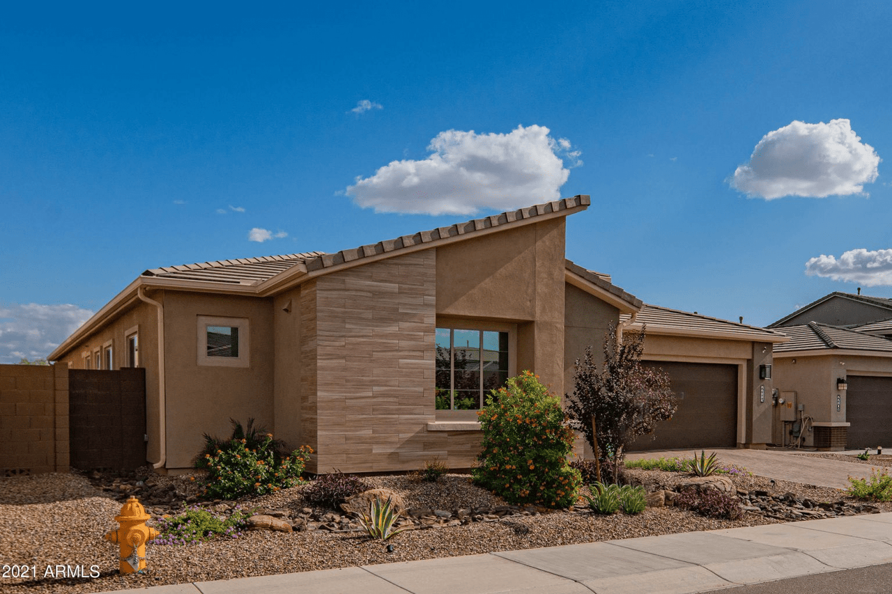 Desert Ridge