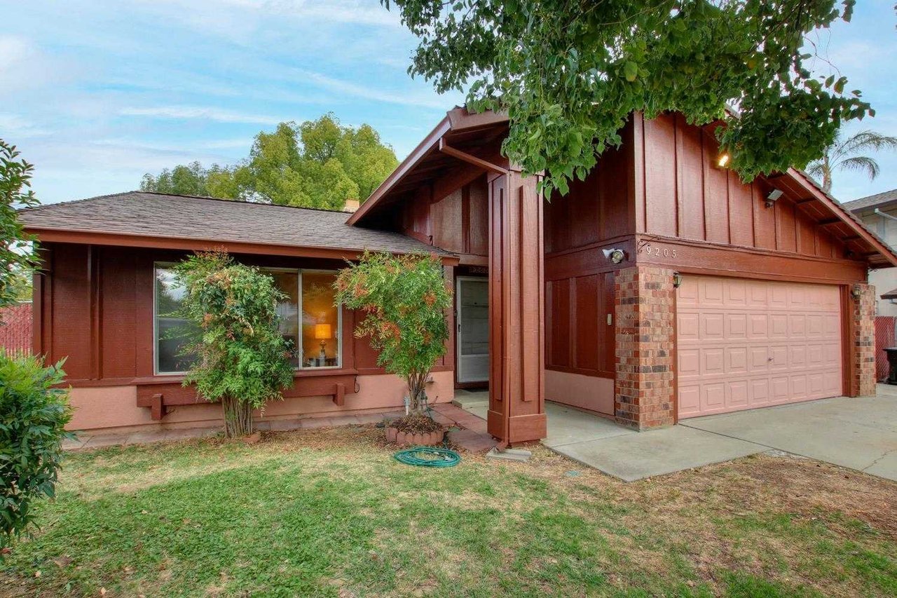 9205 Parfait Drive