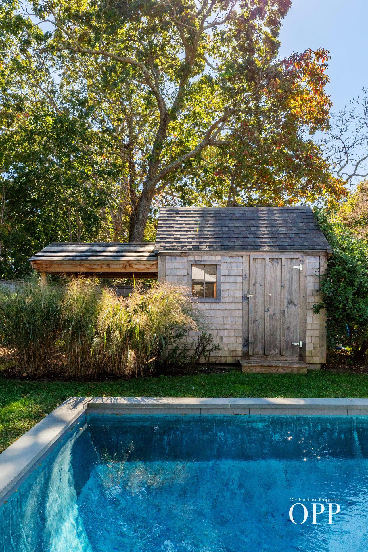  Stylish Cape Cod Retreat in Bellport Village