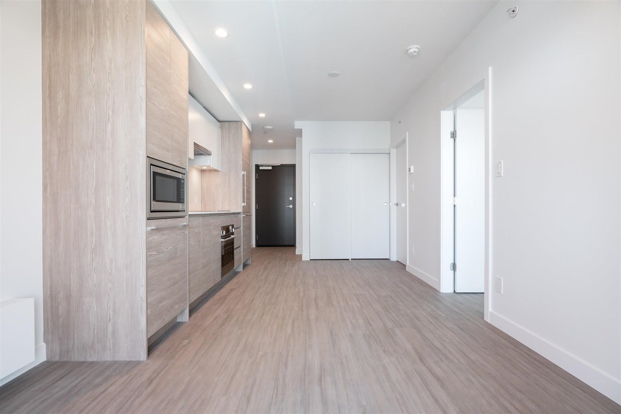 407-13655 Fraser Hwy