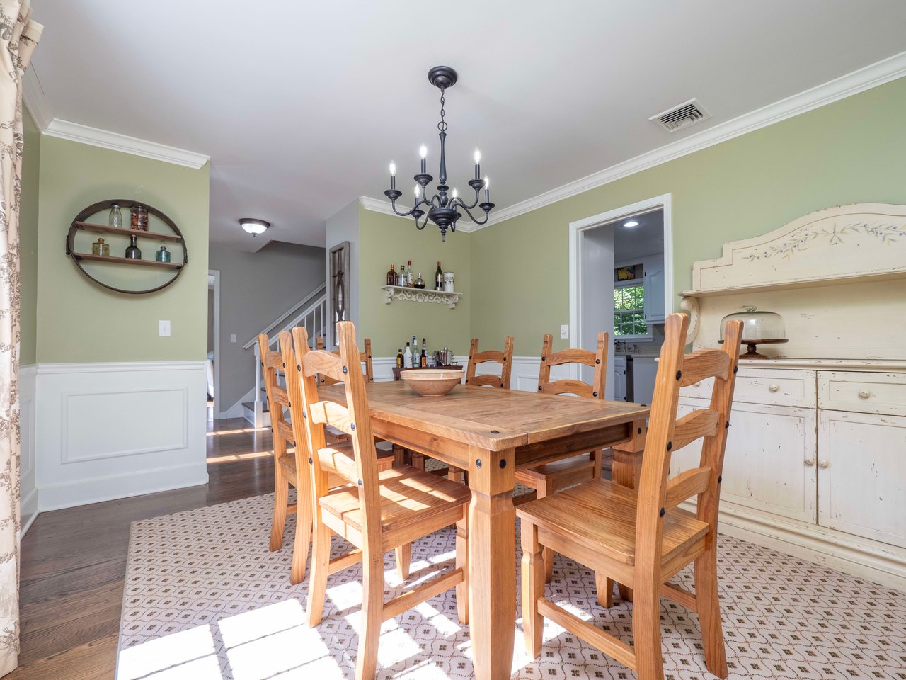 226-Westport-Rd-Wilton-CT-diningroom