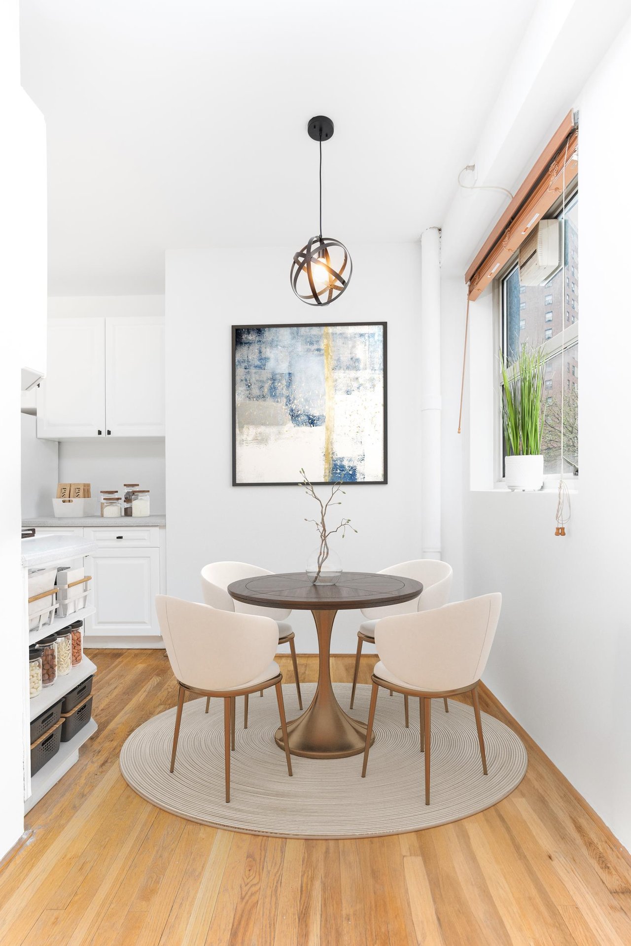 90 La Salle Street, Apt 4-D