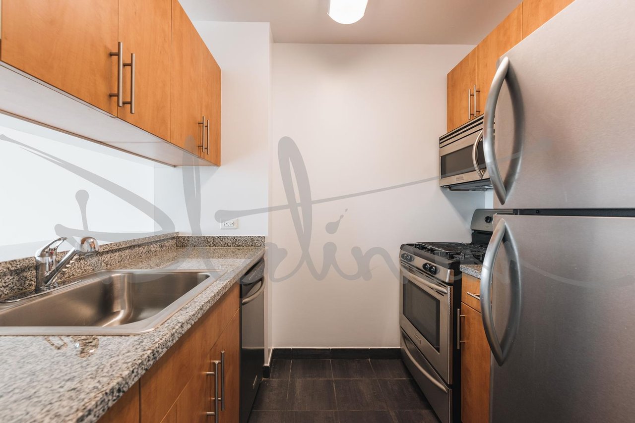 2 Gold Street, Apt 4411