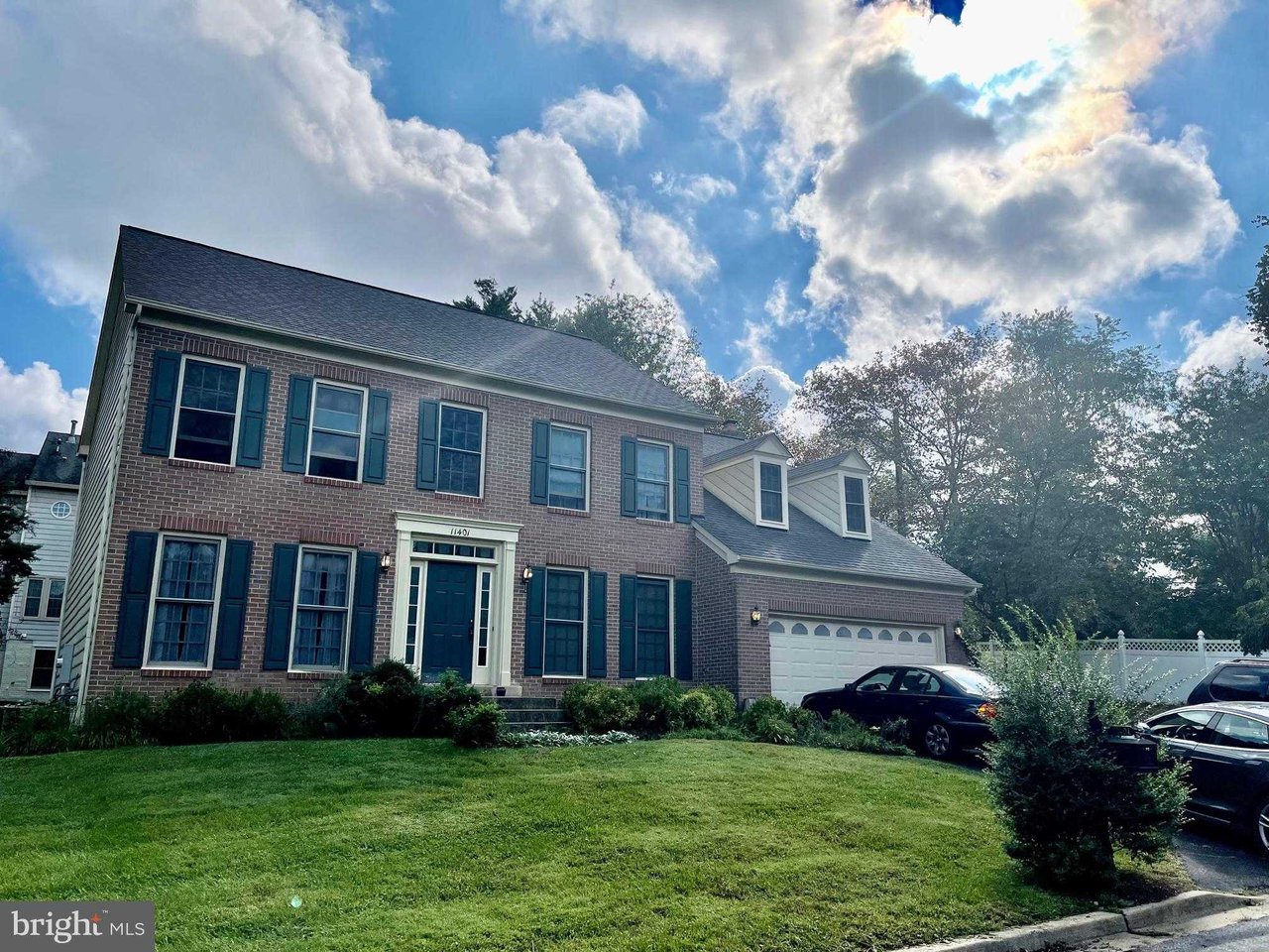 11401 ROYAL VIEW COURT