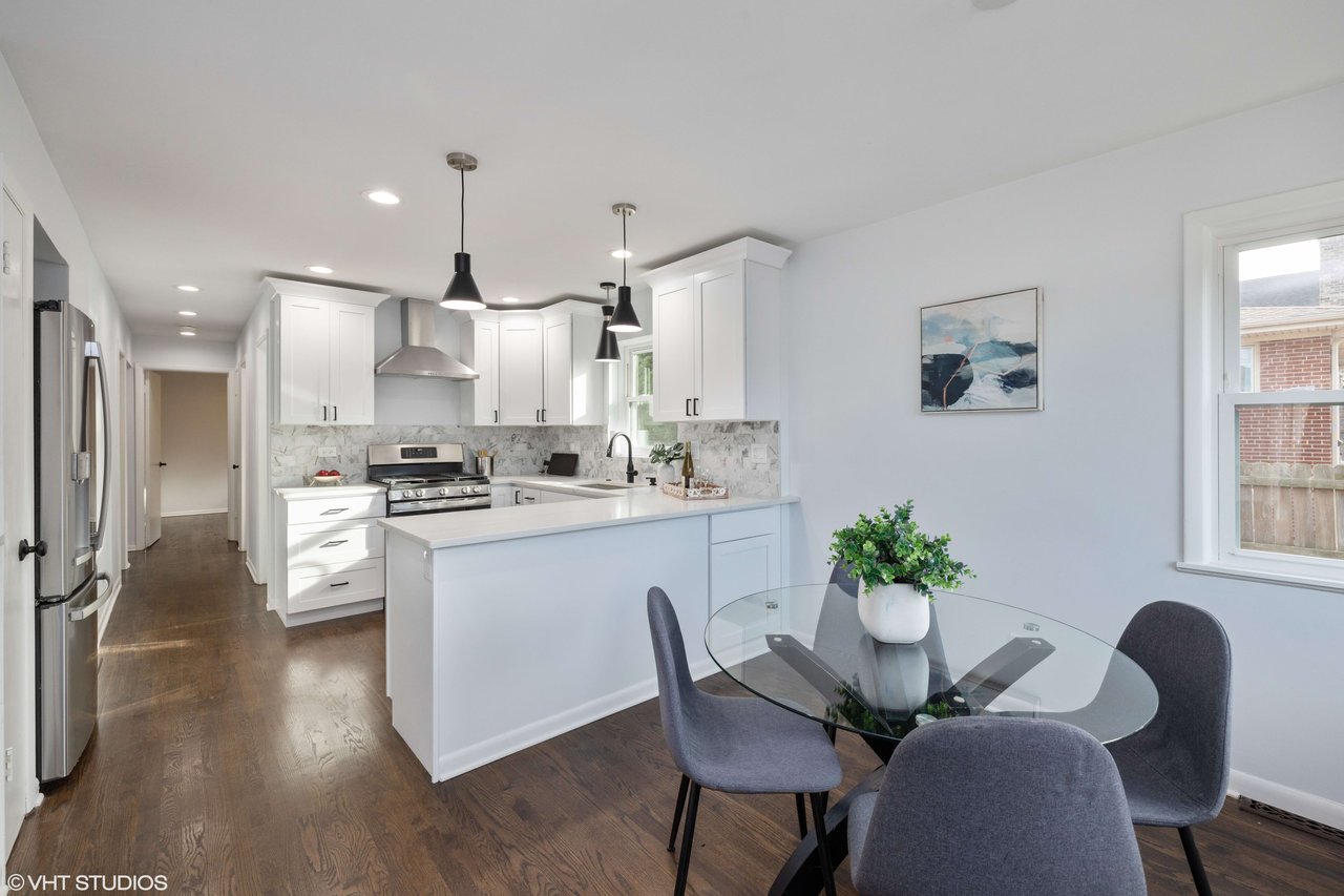 3838 Hampton Ave, Western Springs, IL 60558