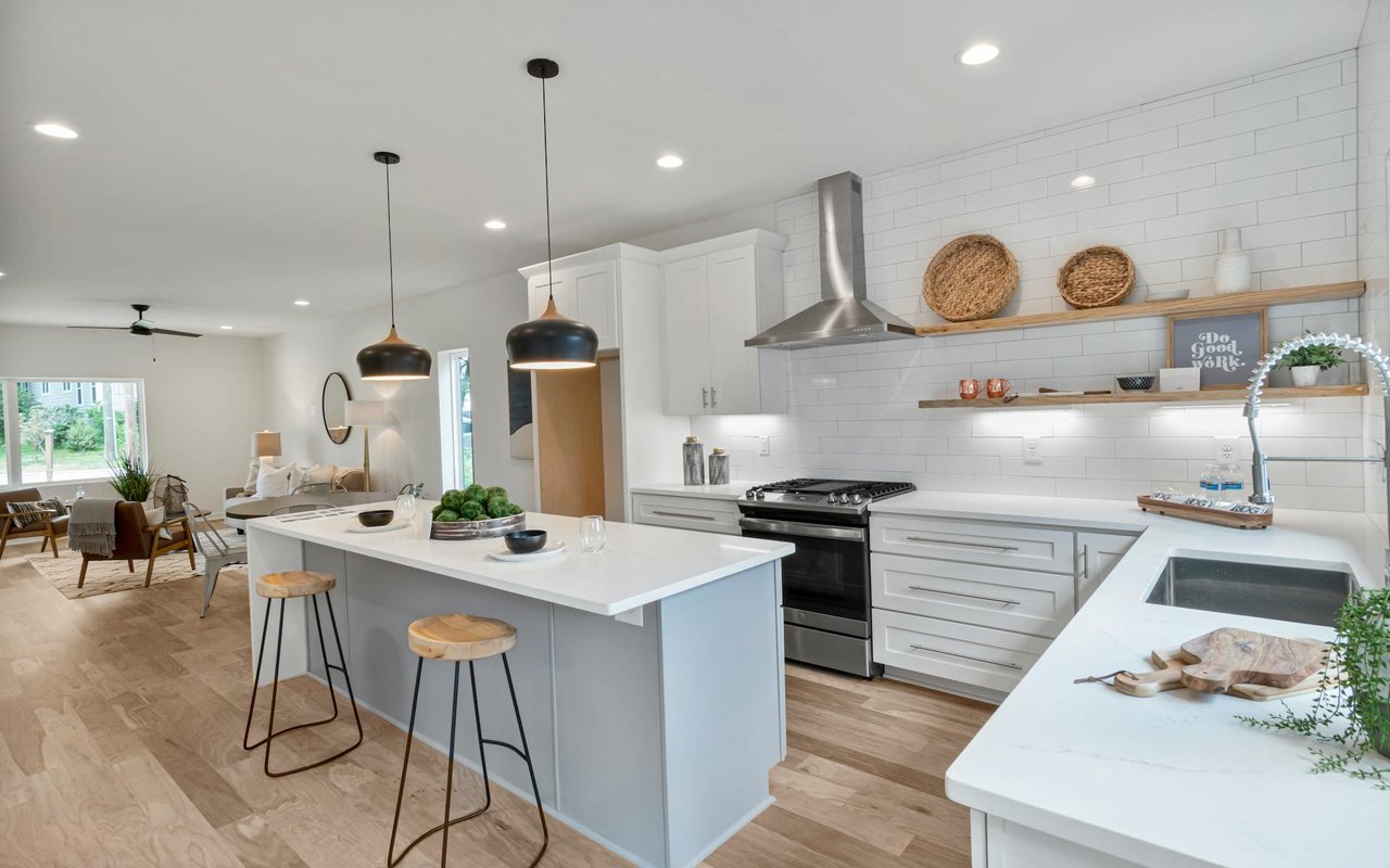 Selling Your Home? (Use Wheaton’s Top Realtor)