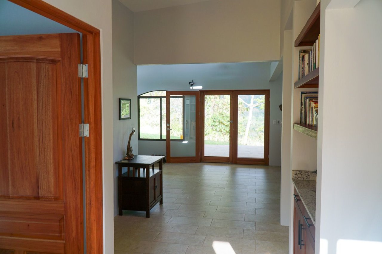 Modern Riverfront Acreage Home, Perez Zeledon, San Jose
