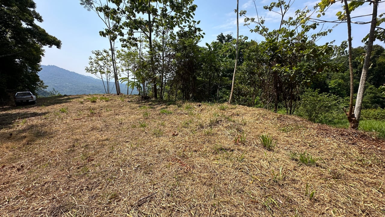 Hills of Portalon, Ocean View 