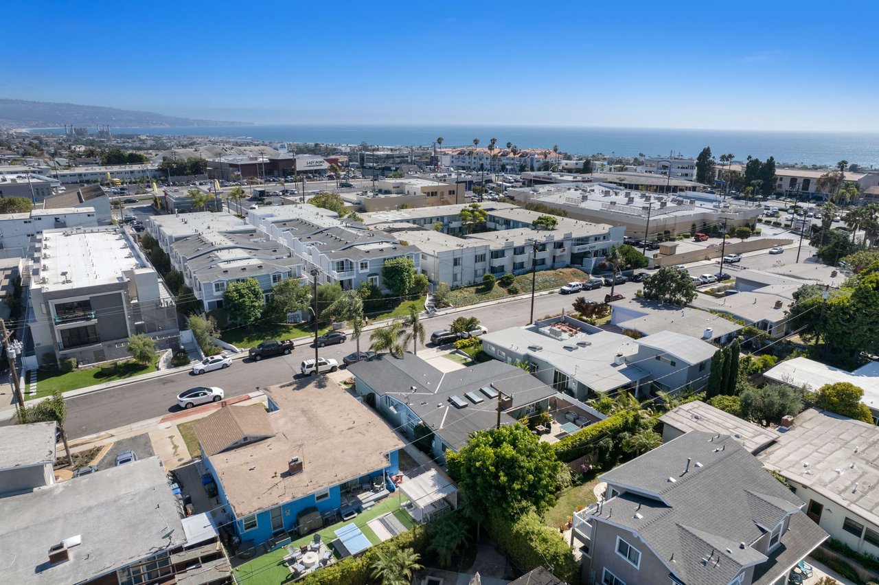 Charming inside and out in East Manhattan Beach