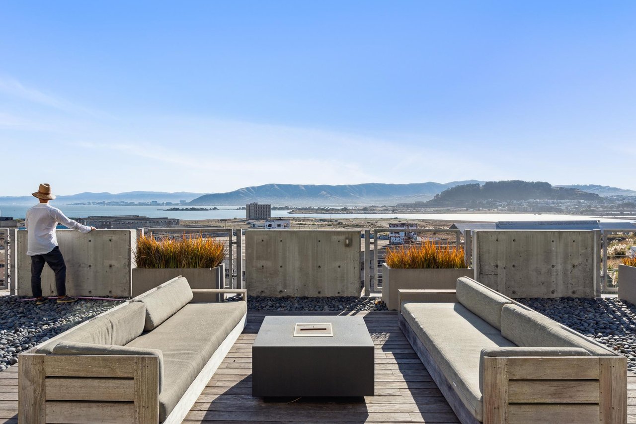 51 Innes Court #401