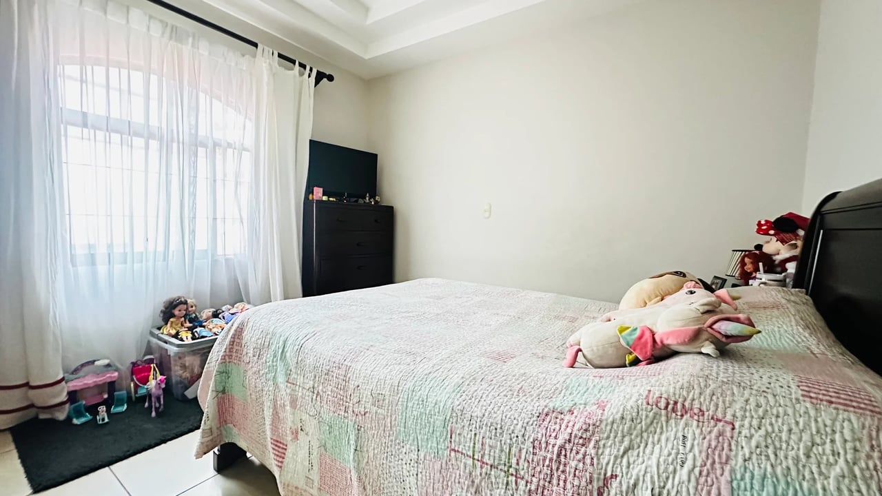 Colonial Style Gated Condo, Curridabat, San Jose
