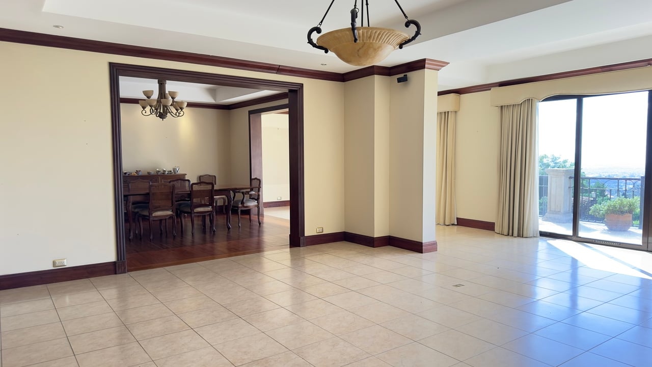 Exclusive Gated Community Condo, Curridabat, San Jose