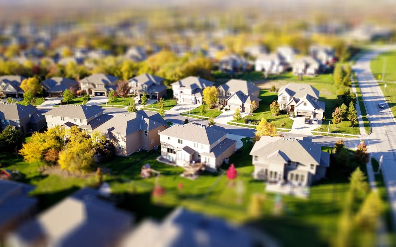 5 Neighborhood Amenities That Increase Your Home's Value