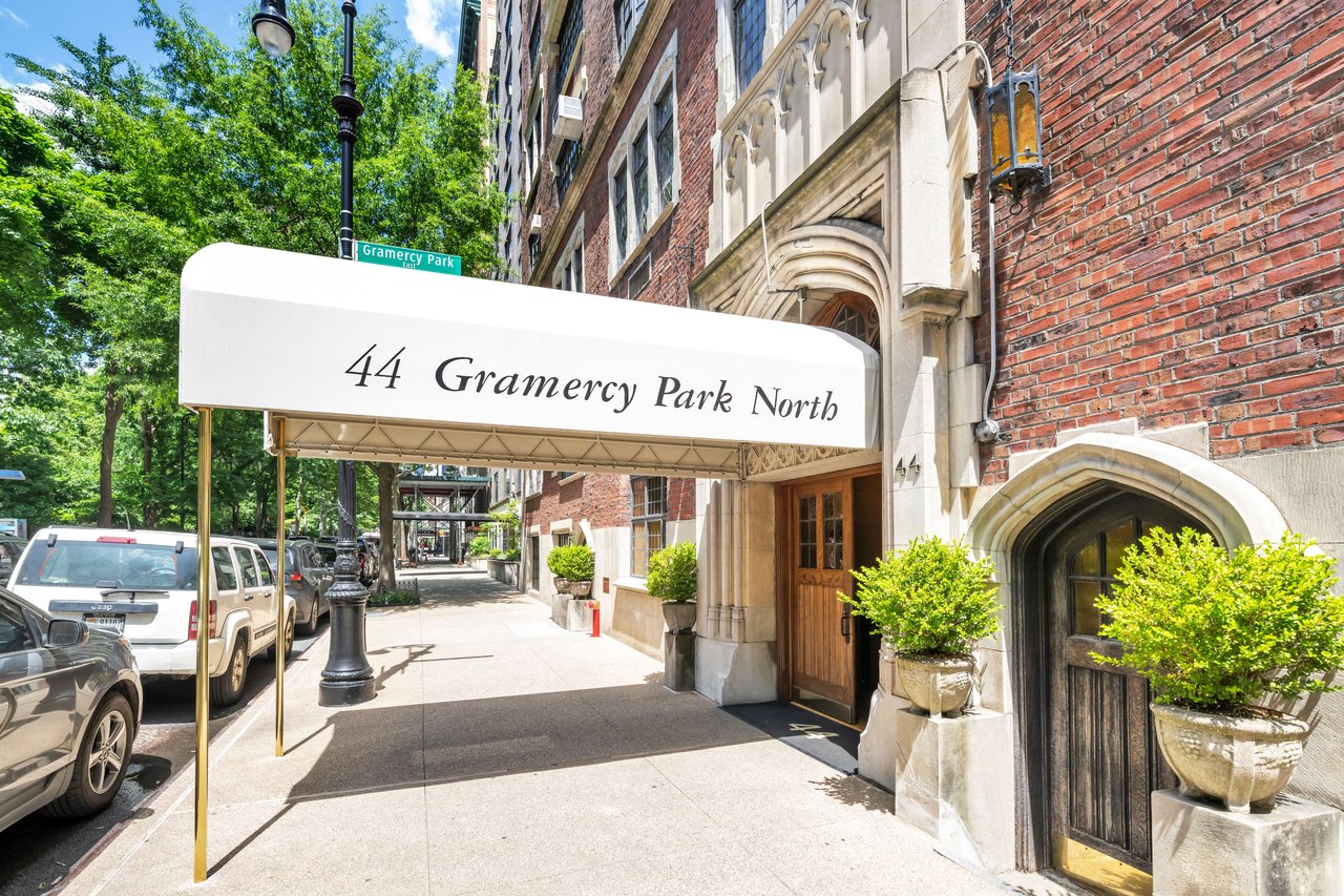 44 Gramercy Park North