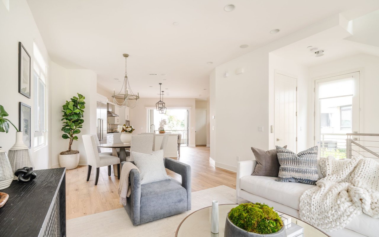 5840 W Seaglass Cir