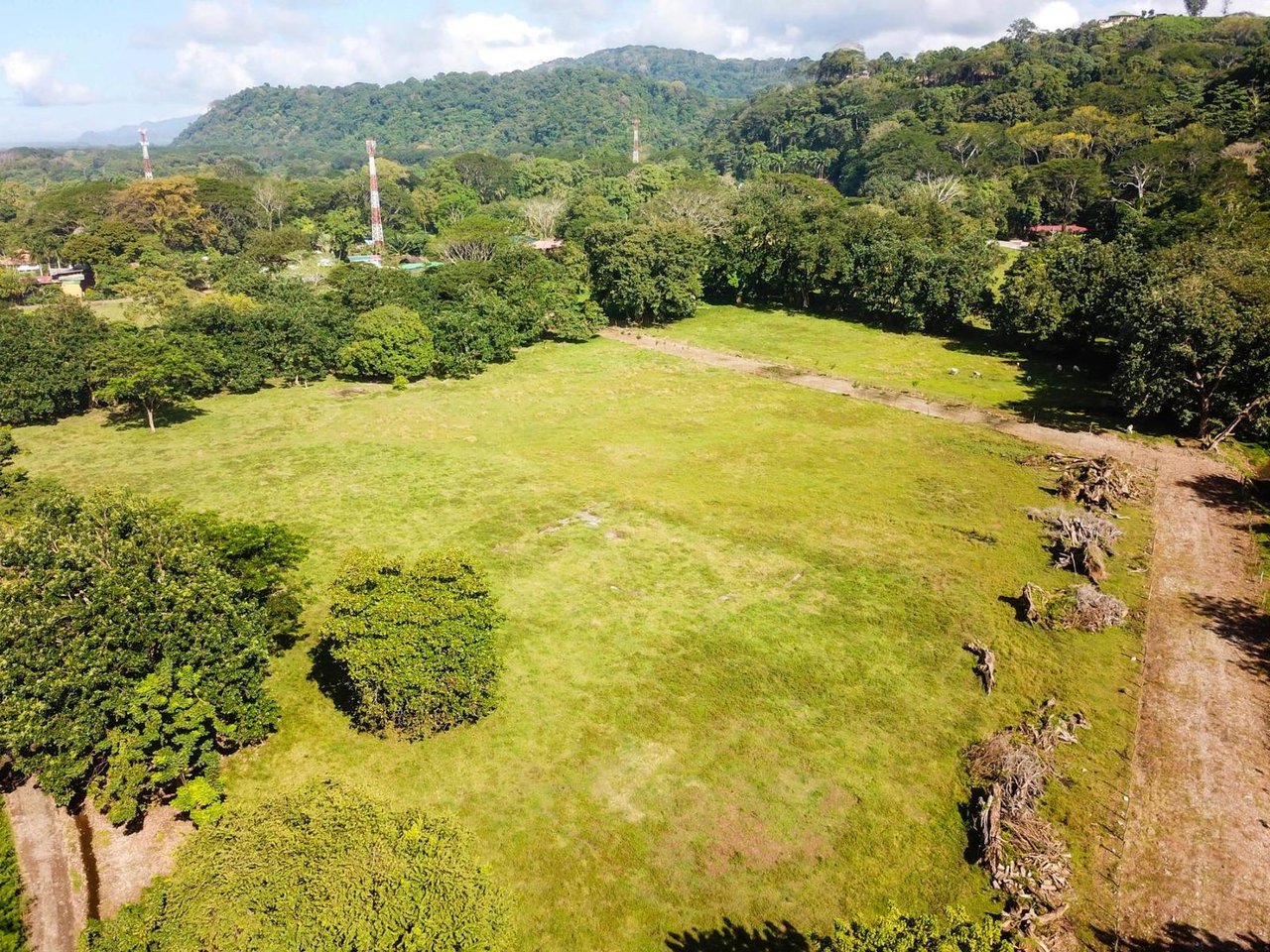 Titled Commercial Development Site, Dominical, Puntarenas