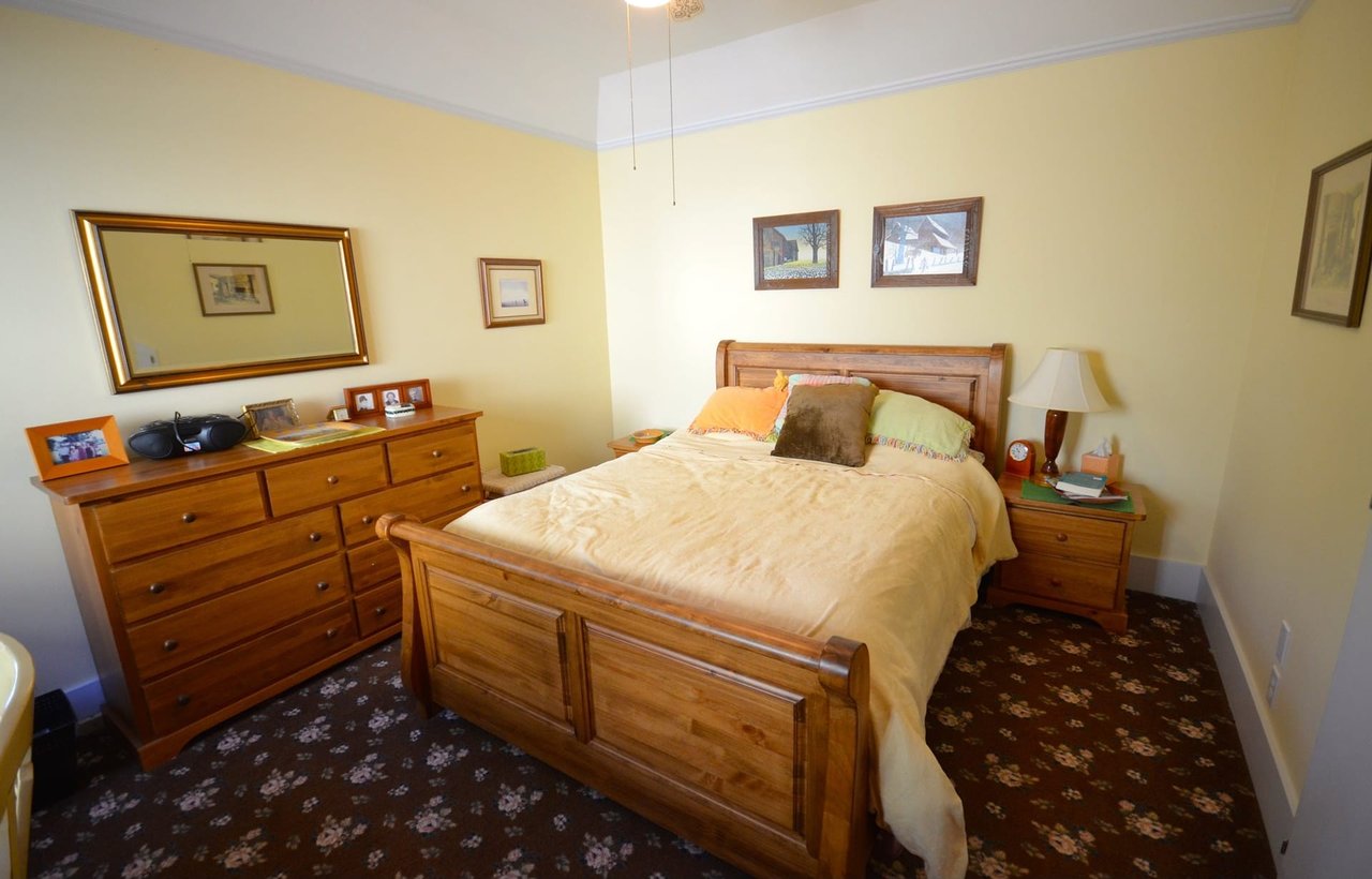 414 Montello