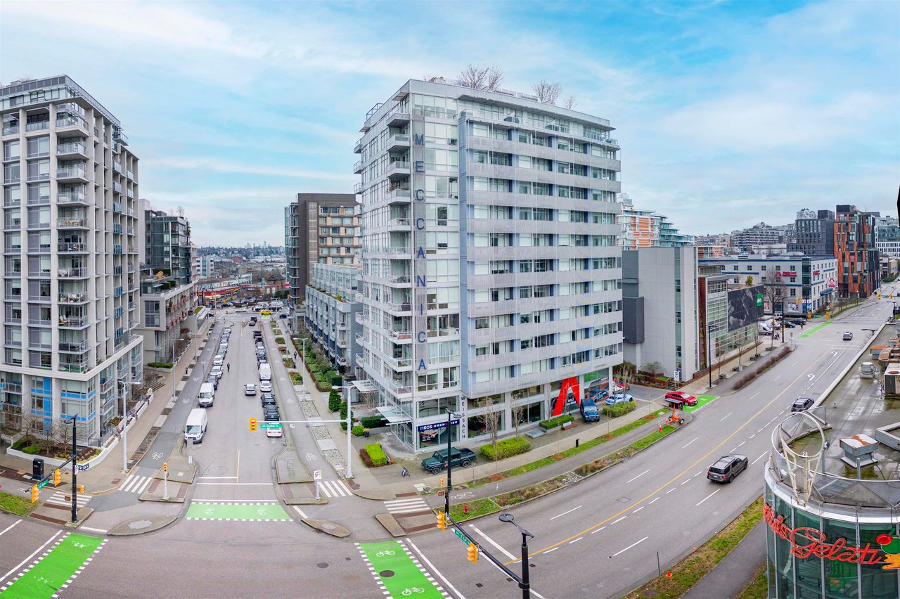 1203-108 E 1st Ave