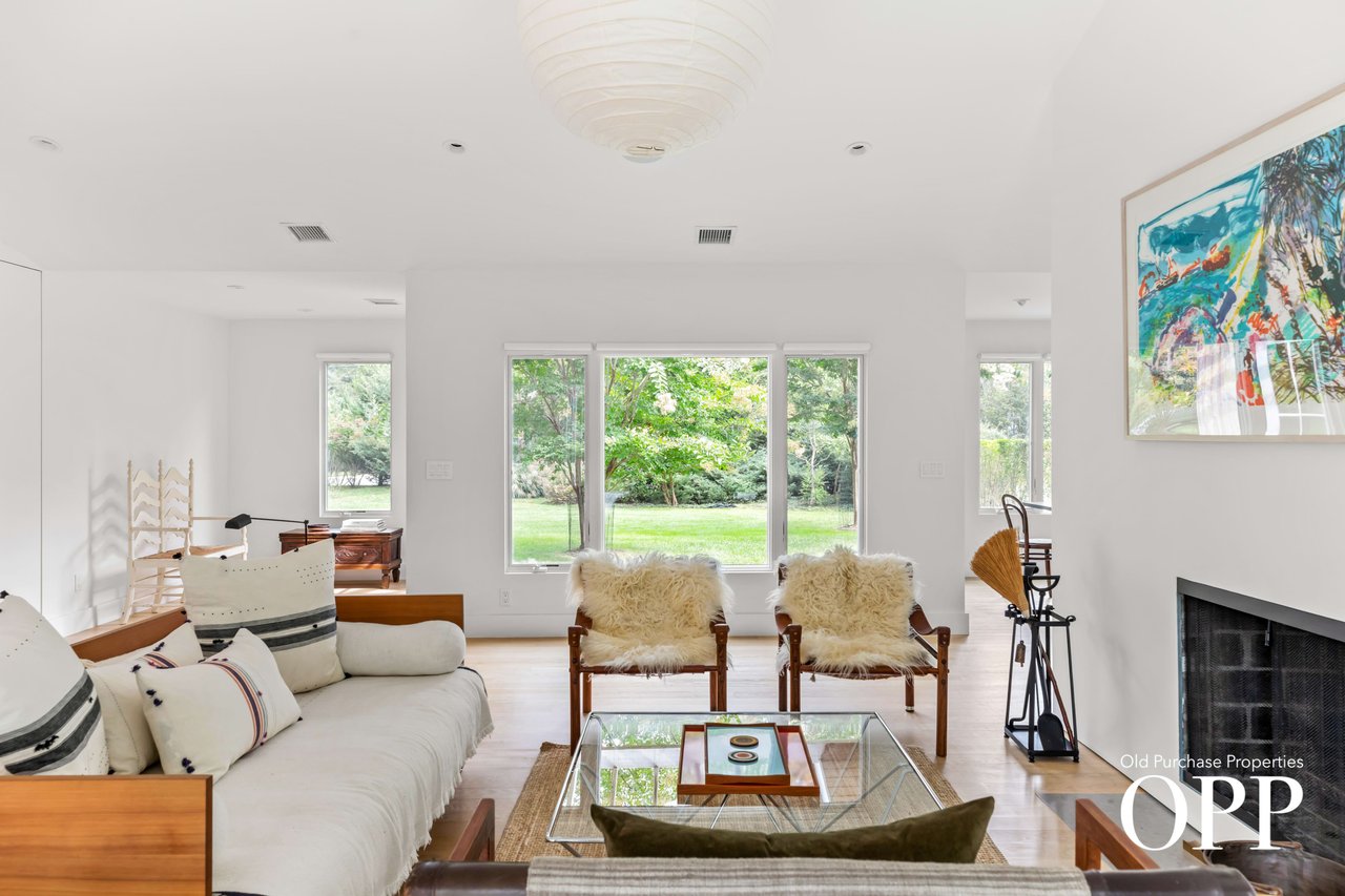 IMPECCABLE HOME IN PRIME LOCATION