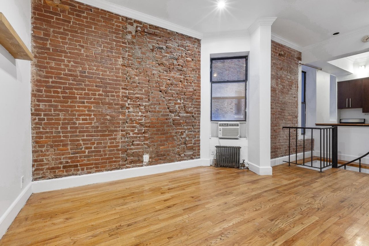 15 West 64th Street, Apt 1-C