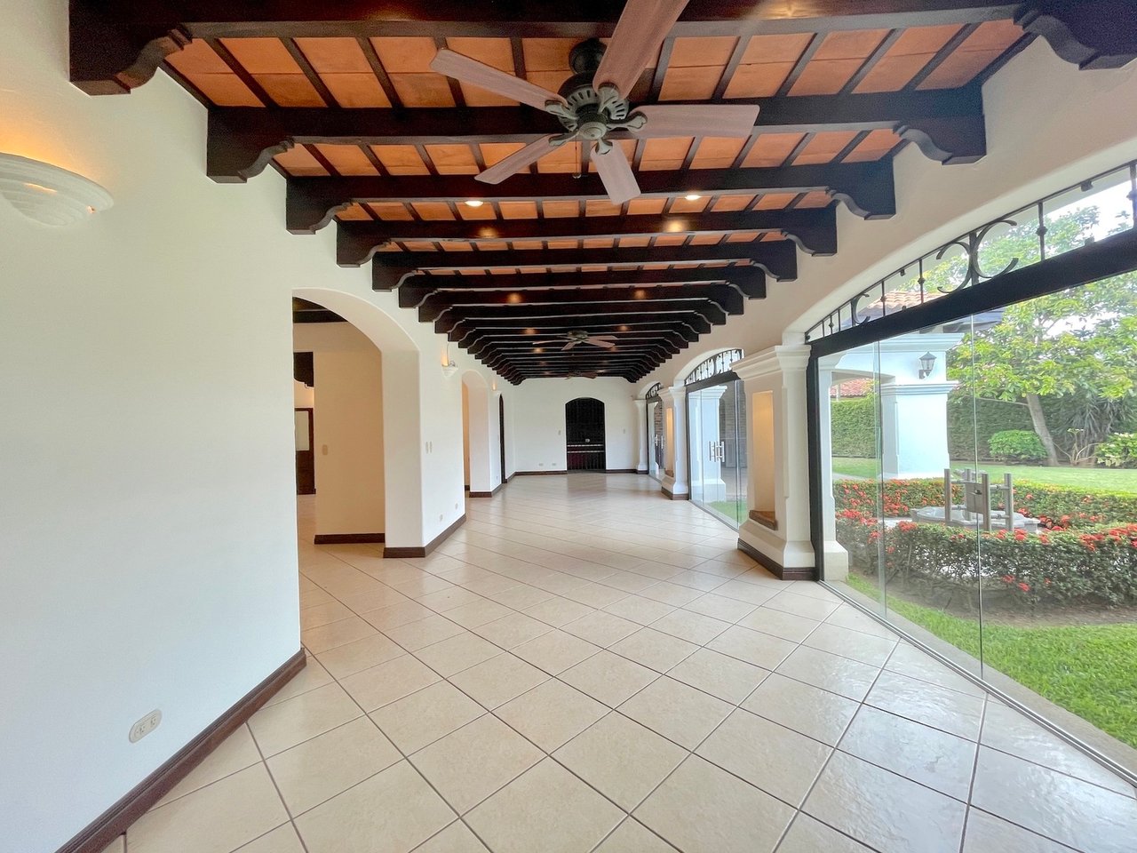 Neo Colonial Investment Home, Santa Ana, San Jose