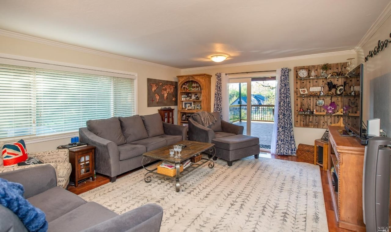 4881 Bennett Valley Rd