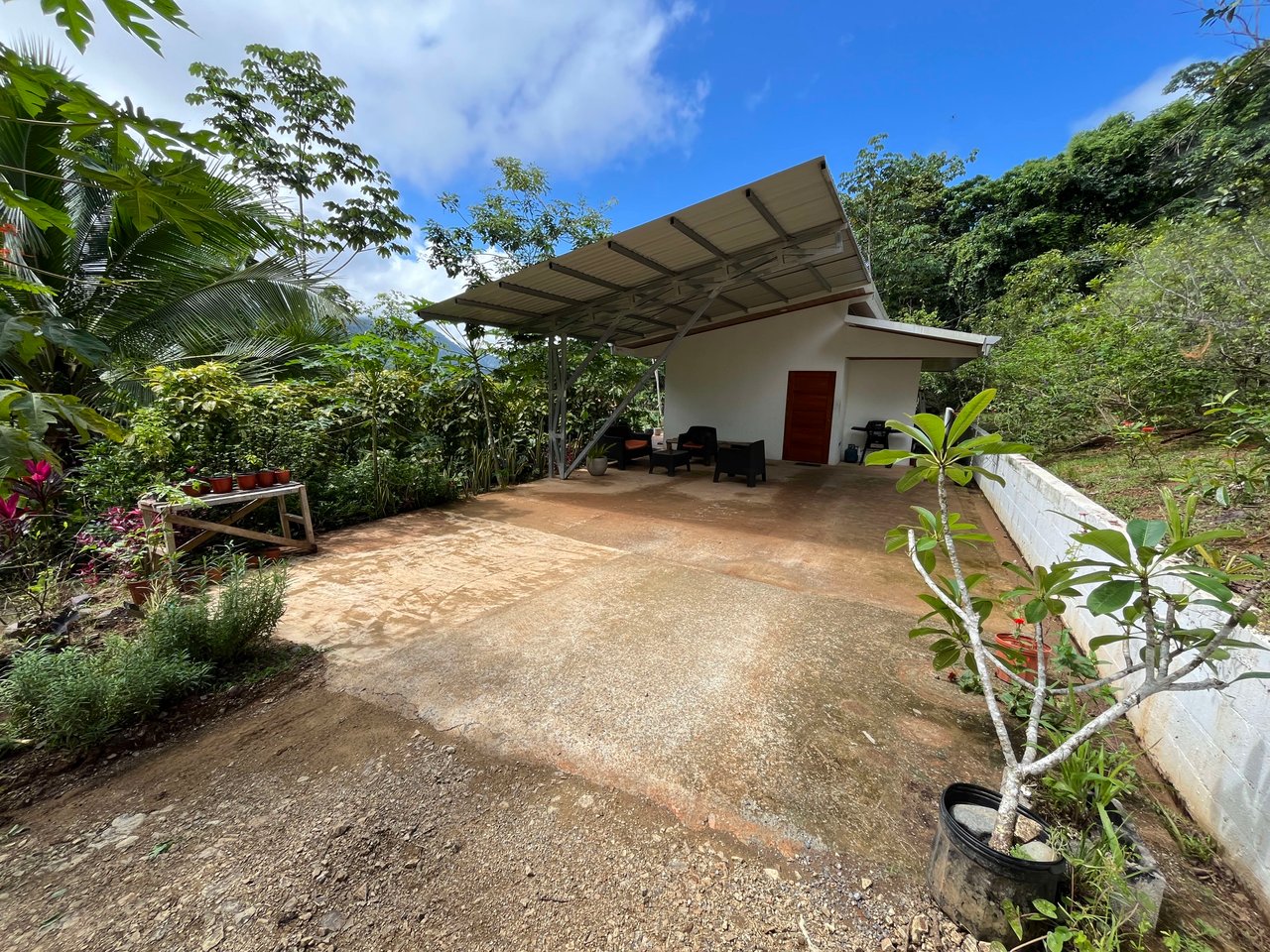 Costa Azul 120-degree Mountain View House With Costarican Wooden House as Lagniappe.