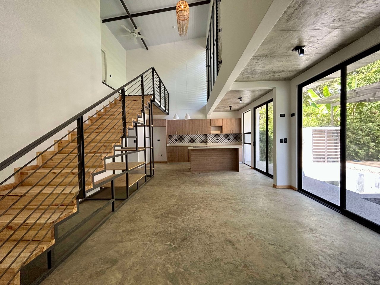 Brand New Modern 3 bed, 3 bath Villa in Uvita