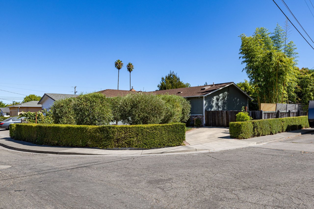 Charming Single-Level Home in the Heart of Rohnert Park